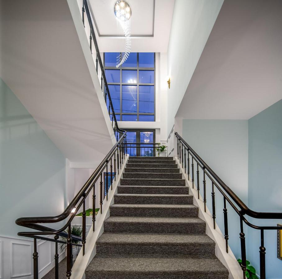 Bamboo Hotel Дананг Екстериор снимка