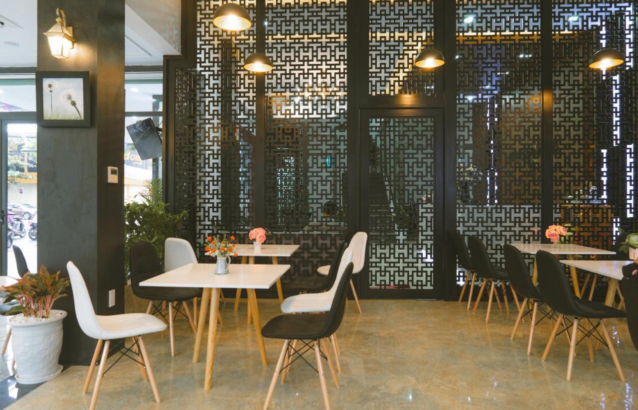 Bamboo Hotel Дананг Екстериор снимка